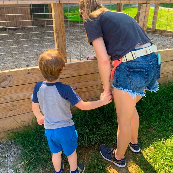 Meet your Posher, Maria - Picture 2 of 3